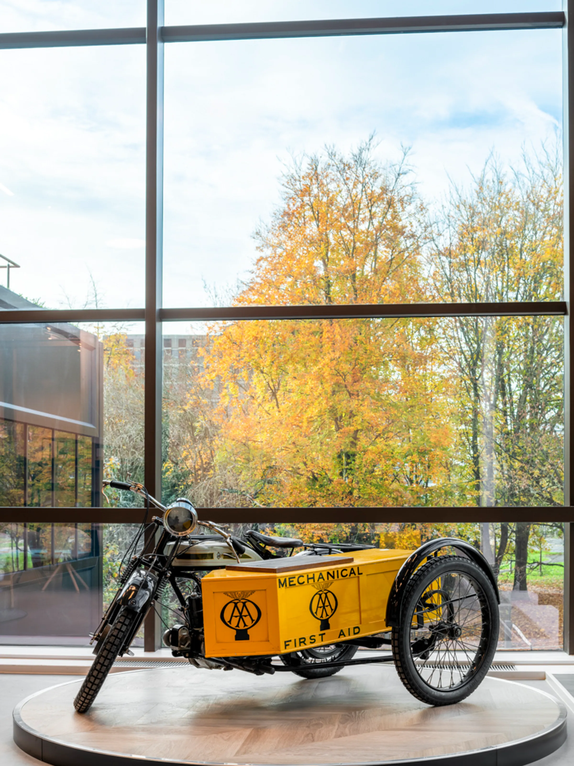 Area AA Office Curator SMALL 20