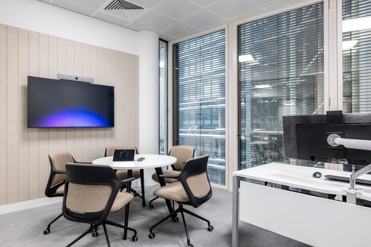 Area Orega Lime St Office Curator SMALL 3