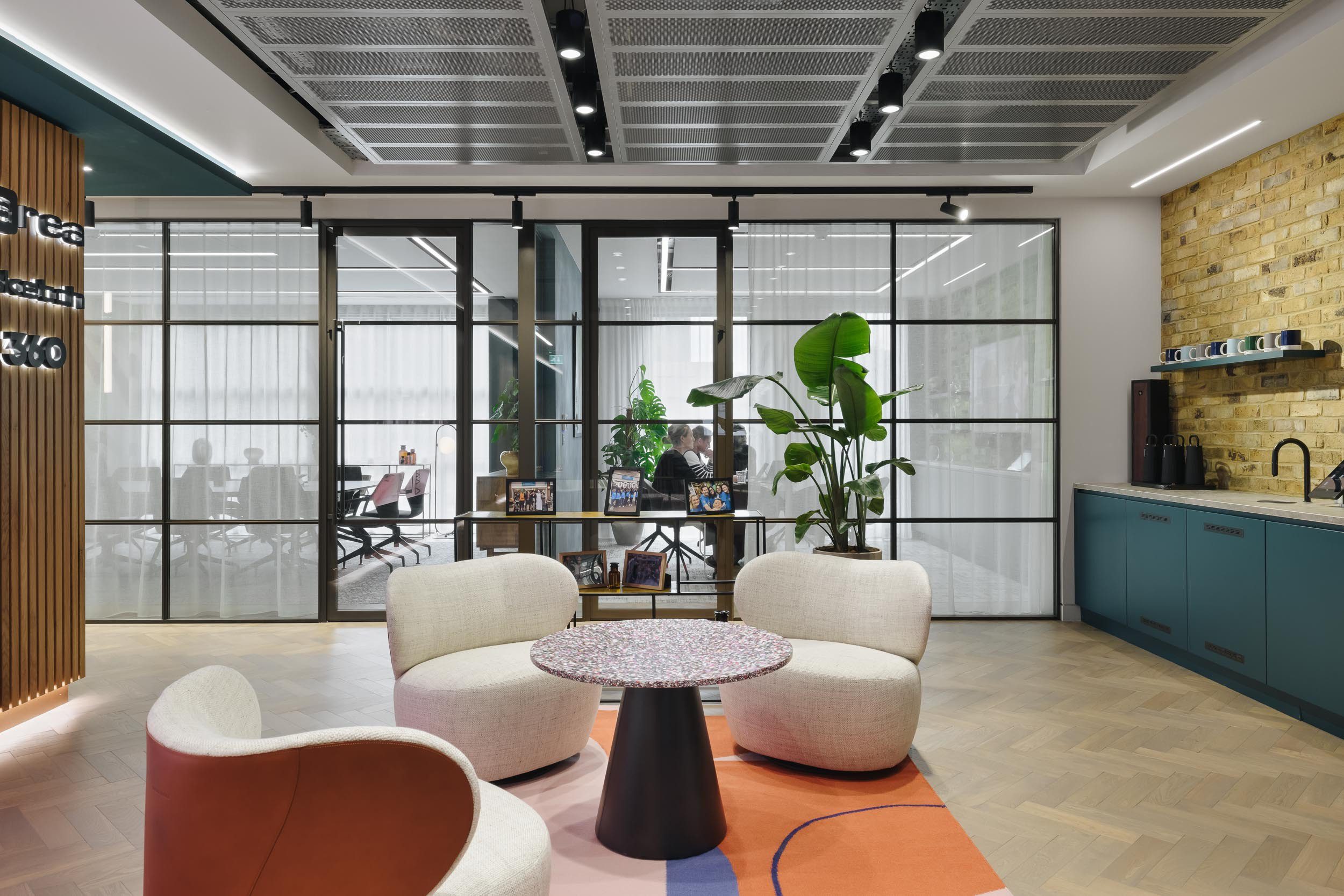 Web Area Windsor photo by Tom Bird 10