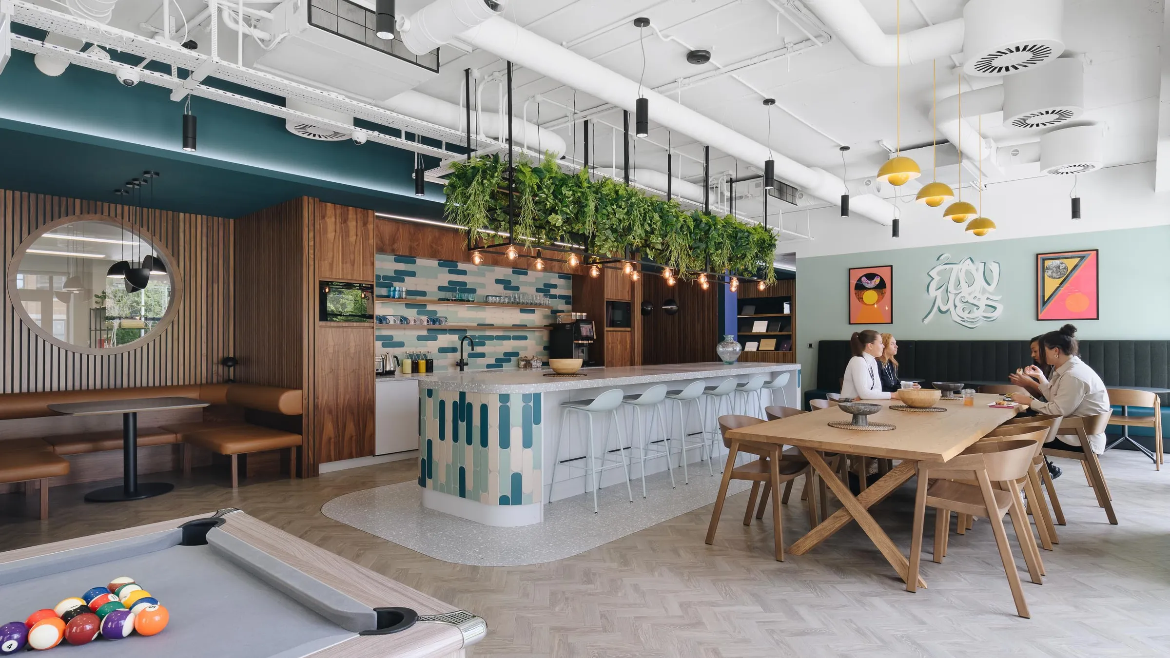 Web Area Windsor photo by Tom Bird 42